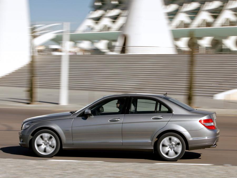  Mercedes-Benz C350 2007 года  (фото 22 из 25)